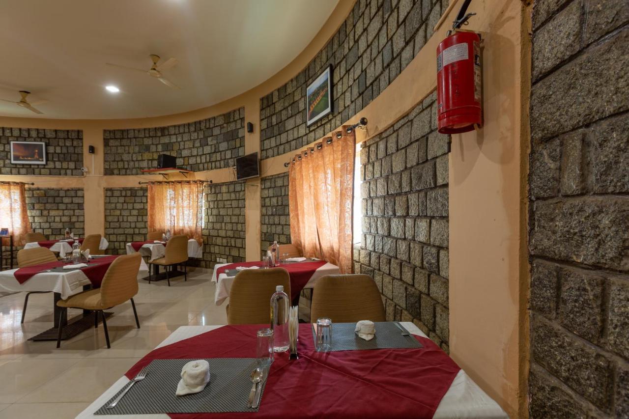 Kstdc Mayura Durg Chitradurga Exterior photo